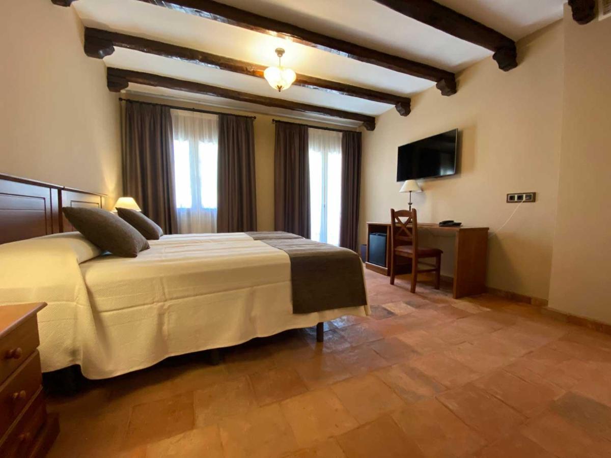 Hotel Rural El Lagar De Nemesio Пералес-де-Тахунья Экстерьер фото