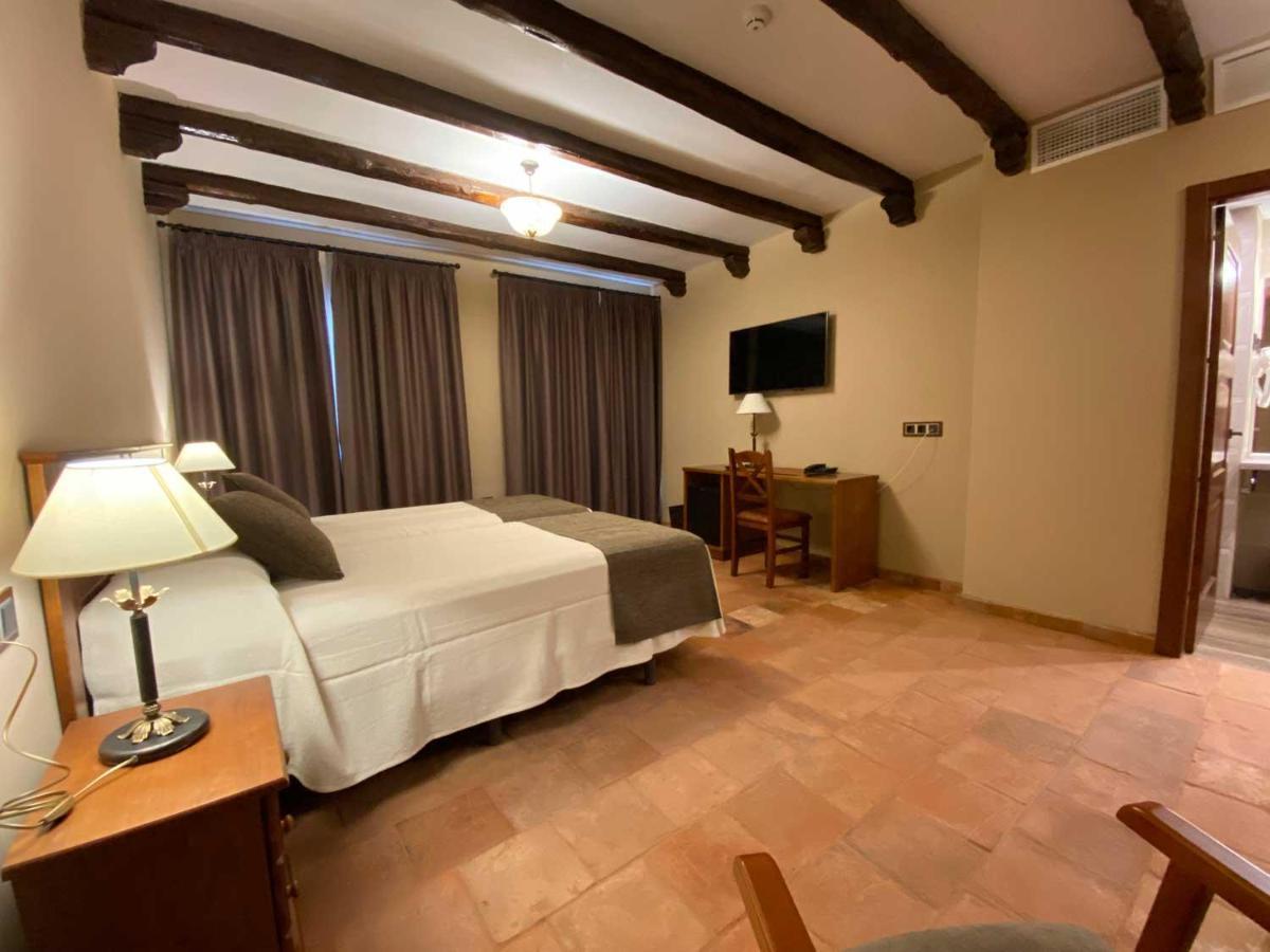 Hotel Rural El Lagar De Nemesio Пералес-де-Тахунья Экстерьер фото