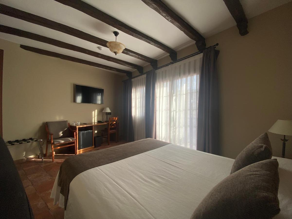 Hotel Rural El Lagar De Nemesio Пералес-де-Тахунья Экстерьер фото