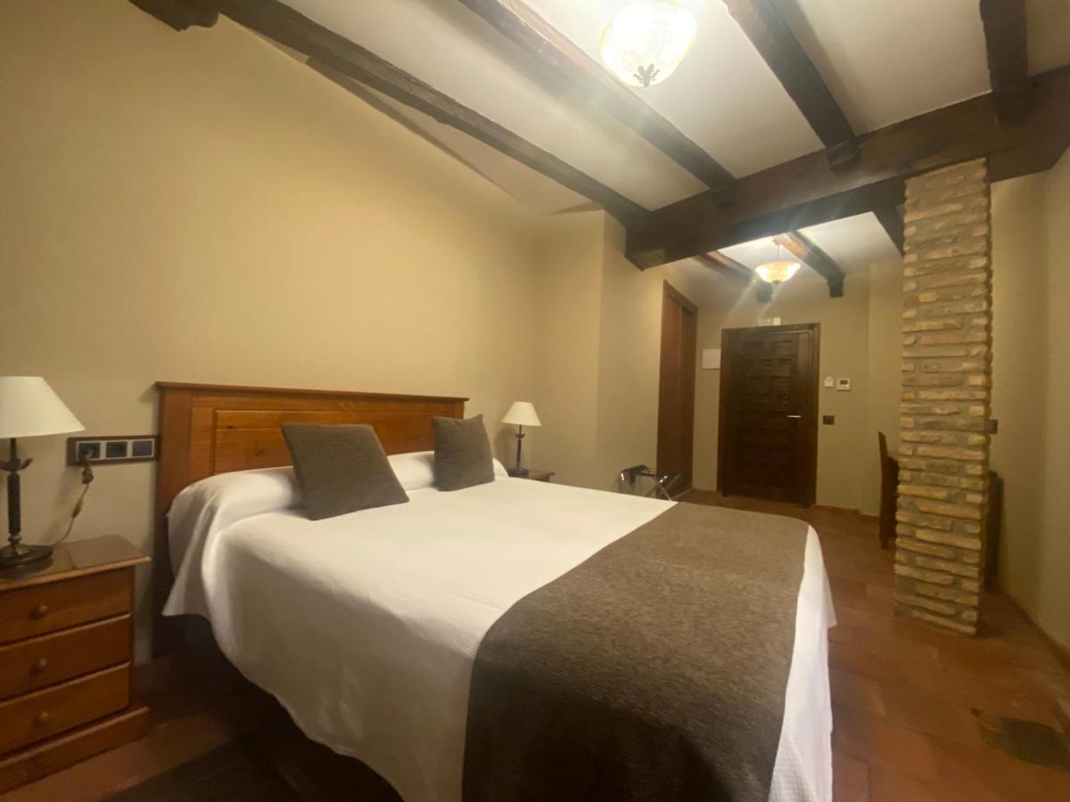 Hotel Rural El Lagar De Nemesio Пералес-де-Тахунья Экстерьер фото