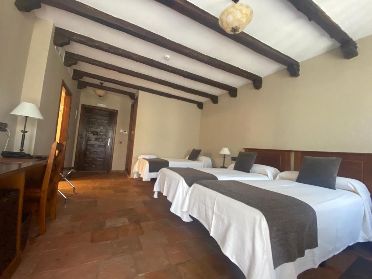 Hotel Rural El Lagar De Nemesio Пералес-де-Тахунья Экстерьер фото